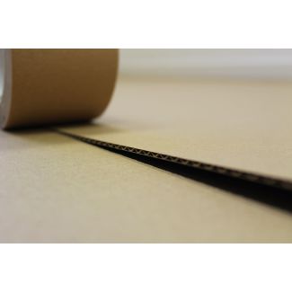 Schutzkarton aus Wellpappe