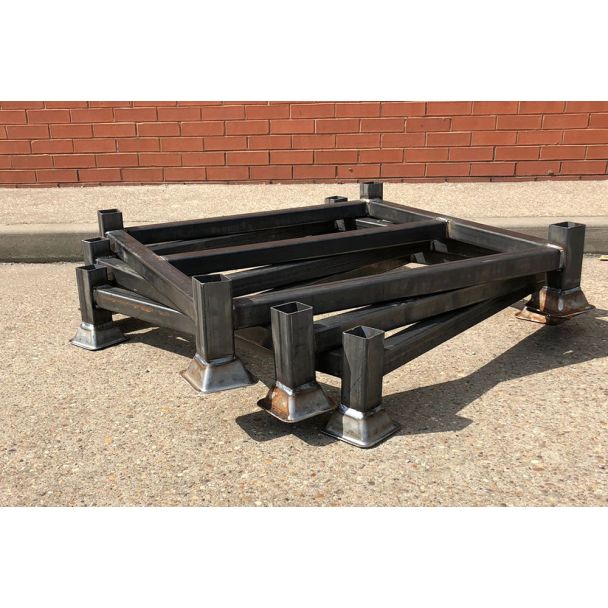 Stillages Stacked Without Arms