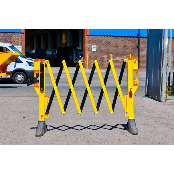 Black & Yellow Titan Expandable Safety Barrier