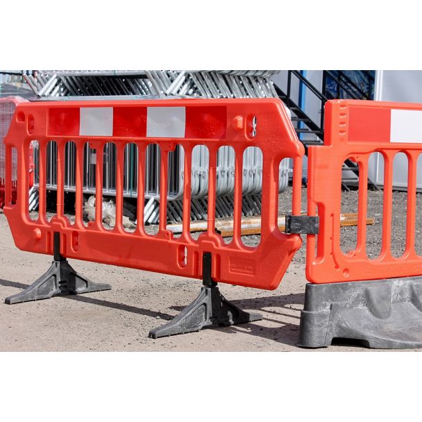 Heavy Duty Traffic Barrier Wonder Wall with Chapter 8