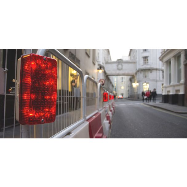 Battery Powered Hoarding Light