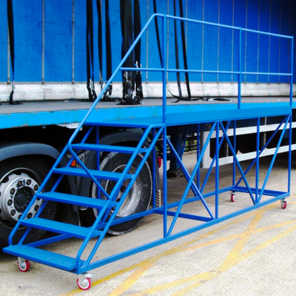Side Access Trailer Steps 3000 mm