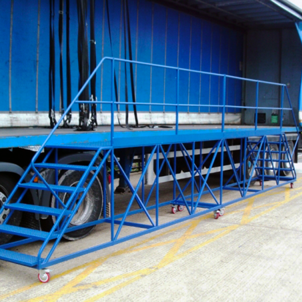 Side Access Trailer Steps 6000 mm