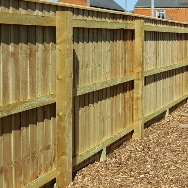 Feather Edge Finished Fencing Example Assembled with Rails & Notched Posts