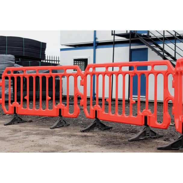 Hi-Vis Plastic Safety Barrier