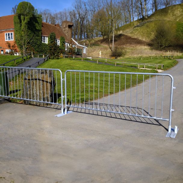 Loose Leg Galvanised Steel Barrier