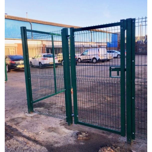 Mesh Fencing Ped Gate