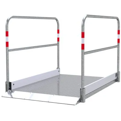 Grabenbrücke aus Stahl / Aluminium Grabenbrücke aus Stahl / Aluminium