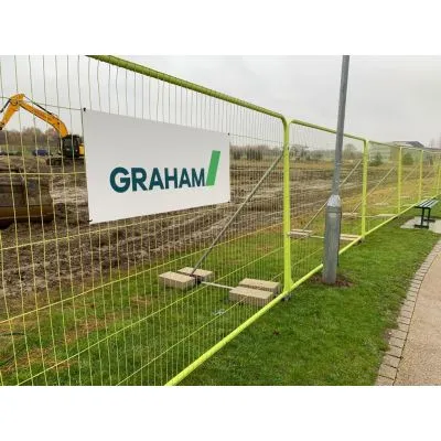 Pulverbeschichtete Gitterzaunelemente Pulverbeschichtete Gitterzaunelemente