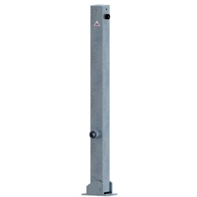 Absperrpfosten 70 x 70 mm umlegbar mit Dreikantverschluss Absperrpfosten 70 x 70 mm umlegbar mit Dreikantverschluss