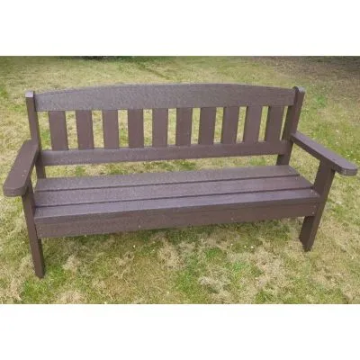 Bank aus recyceltem Kunststoff Bank aus recyceltem Kunststoff