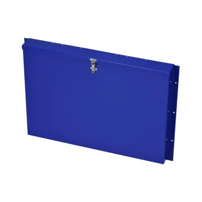 Wandmontierte Box für Drainagematten aus Ton Wandmontierte Box für Drainagematten aus Ton